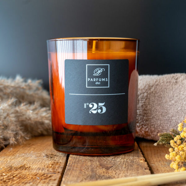 Bougie Coffret et fourreau noir 250 grs – Image 3